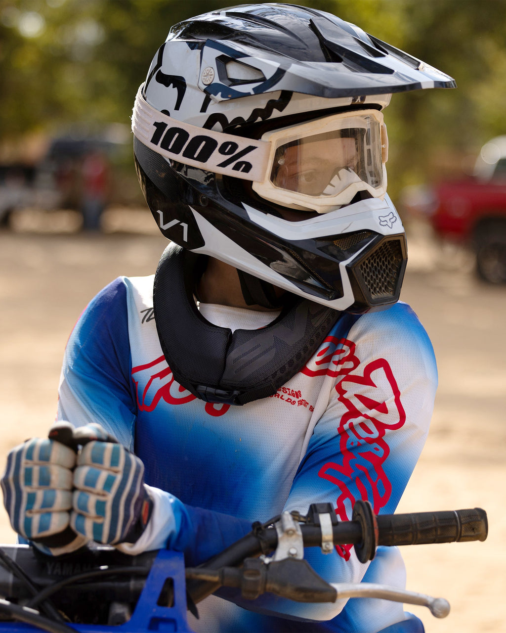 2026 R2 Race Collar