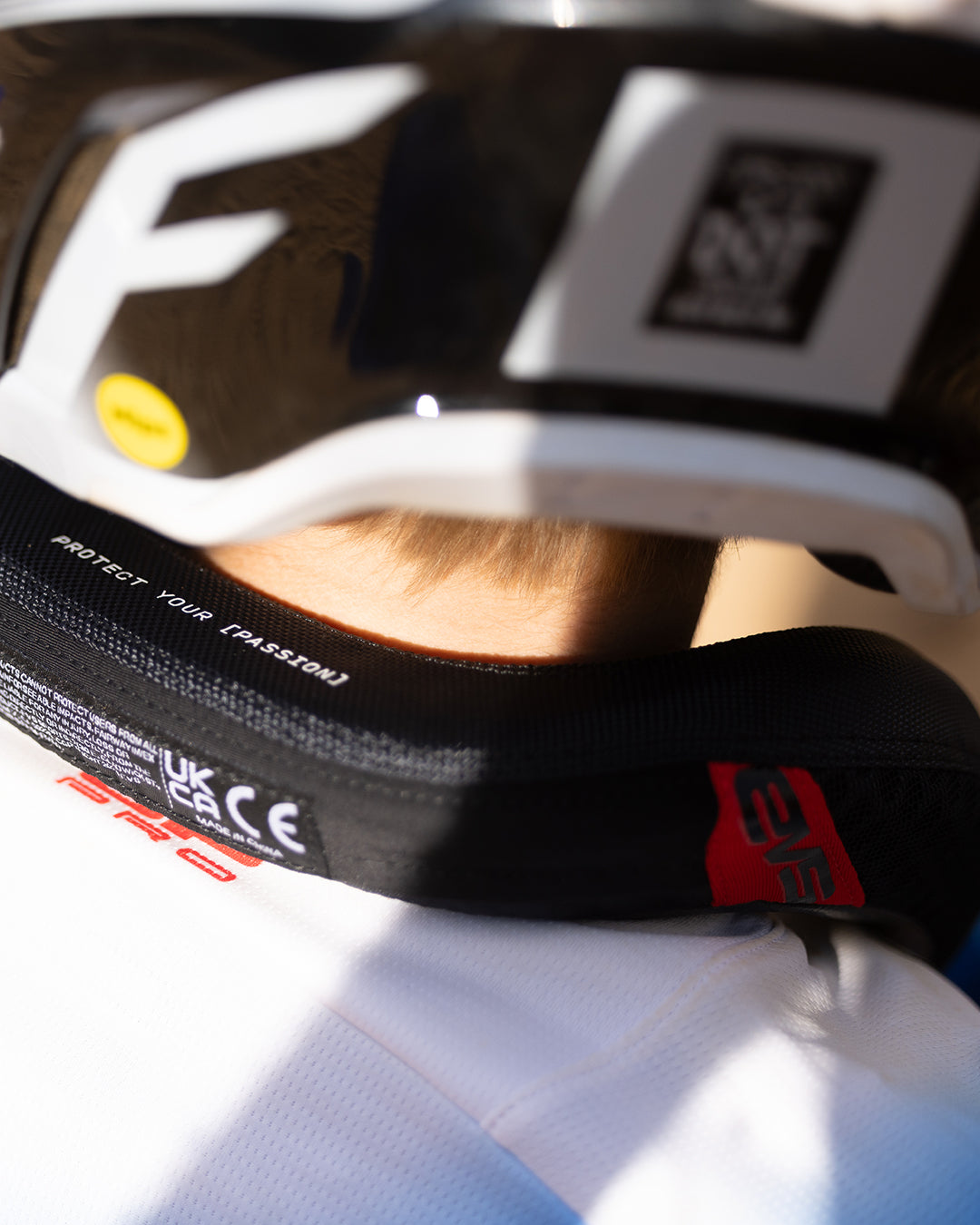 2026 R2 Race Collar